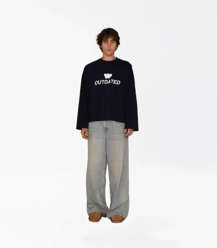 Outdated Logo Long Sleeve